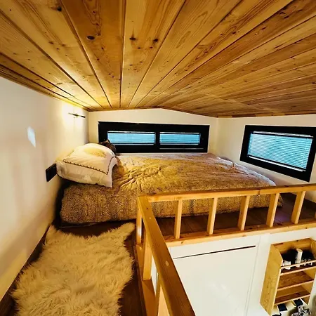 Yucca Tiny House Kemp